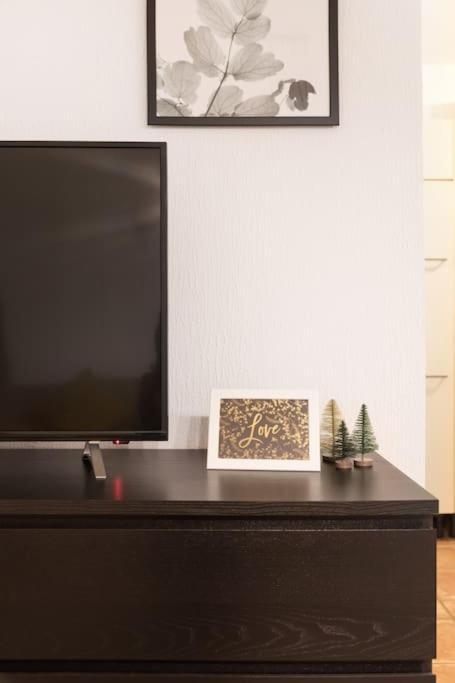 וינה Spacious Central Apartment מראה חיצוני תמונה